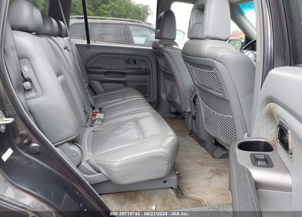 2004 HONDA PILOT EX-L VIN: 2HKYF18614H557718
