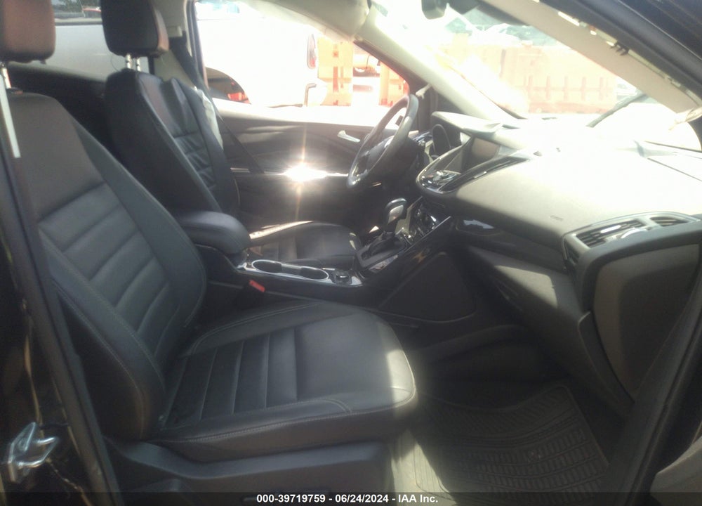 2015 FORD ESCAPE TITANIUM VIN: 1FMCU9JXXFUC37206