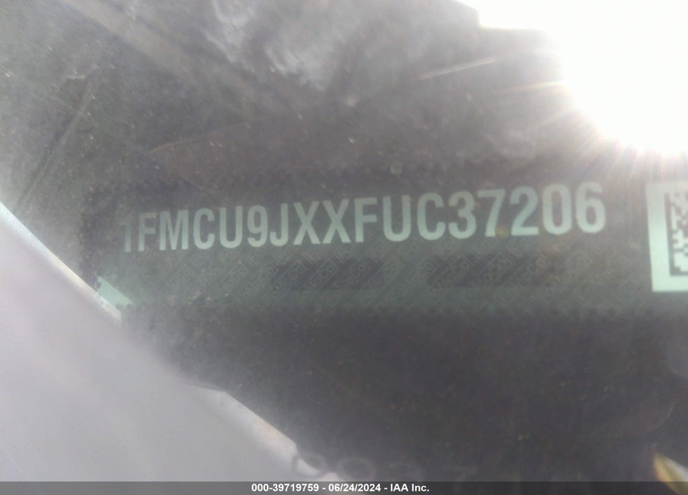 2015 FORD ESCAPE TITANIUM VIN: 1FMCU9JXXFUC37206
