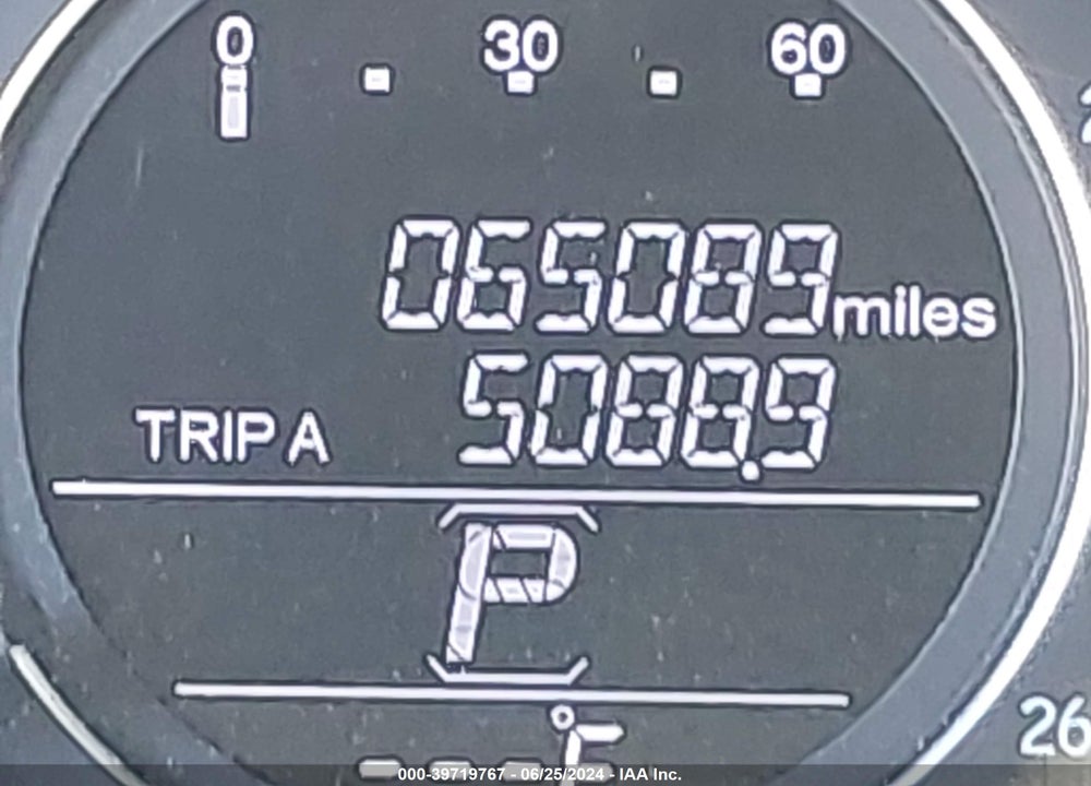 2016 HONDA ACCORD VIN: 1HGCR2F36GA116132