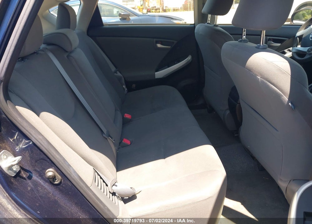 2013 TOYOTA PRIUS TWO VIN: JTDKN3DU2D0345948