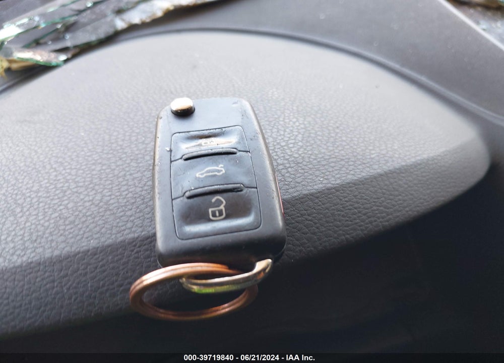 2014 VOLKSWAGEN TIGUAN R-LINE VIN: WVGAV3AX8EW087505