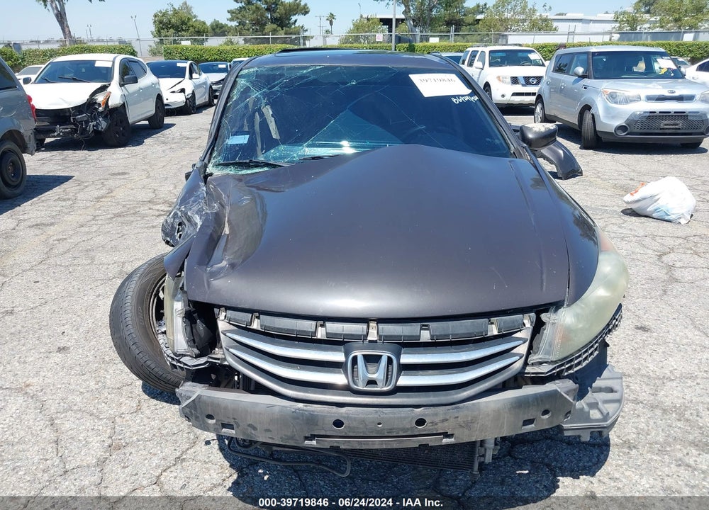 2011 HONDA ACCORD 2.4 EX VIN: 1HGCP2F74BA050889
