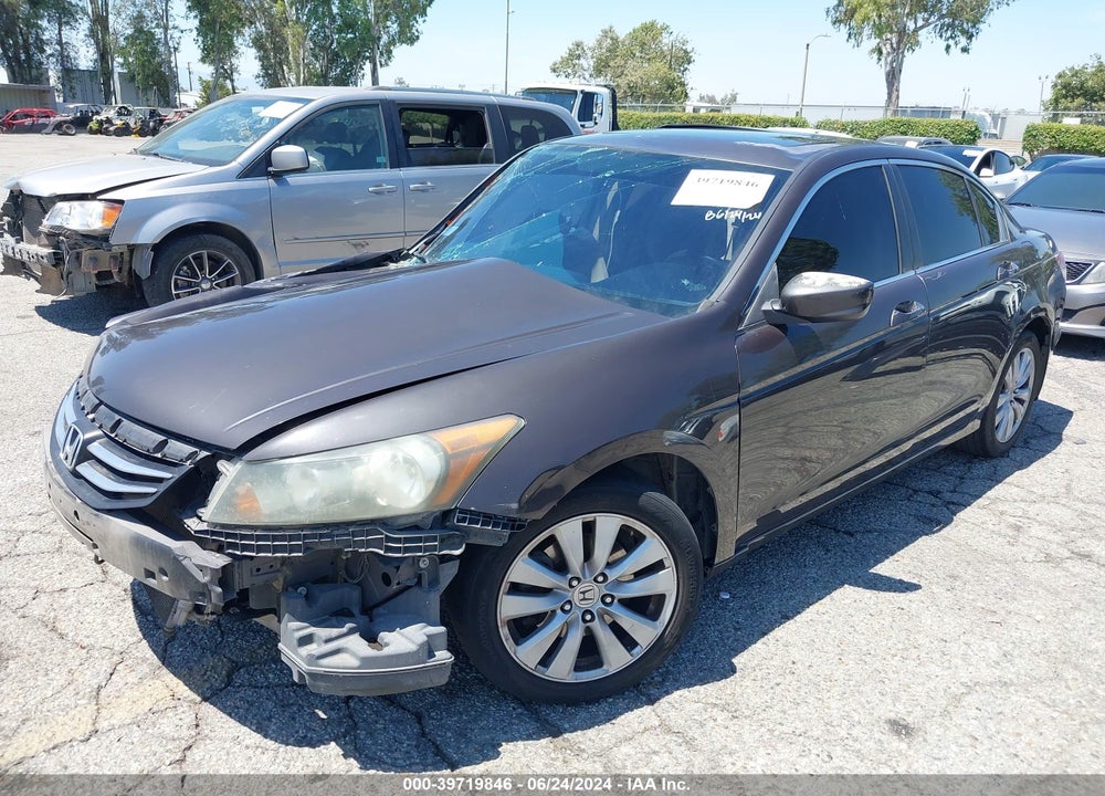 2011 HONDA ACCORD 2.4 EX VIN: 1HGCP2F74BA050889
