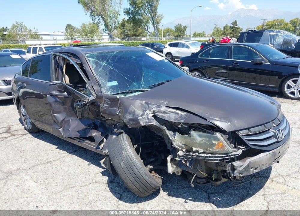 2011 HONDA ACCORD 2.4 EX VIN: 1HGCP2F74BA050889