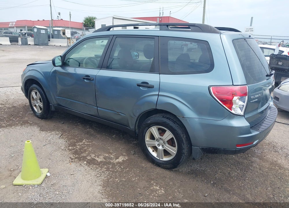2011 SUBARU FORESTER 2.5X VIN: JF2SHABC2BH752514