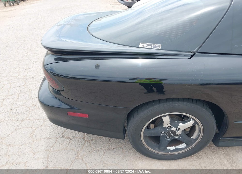 1999 PONTIAC FIREBIRD TRANS AM VIN: 2G2FV22G3X2212406