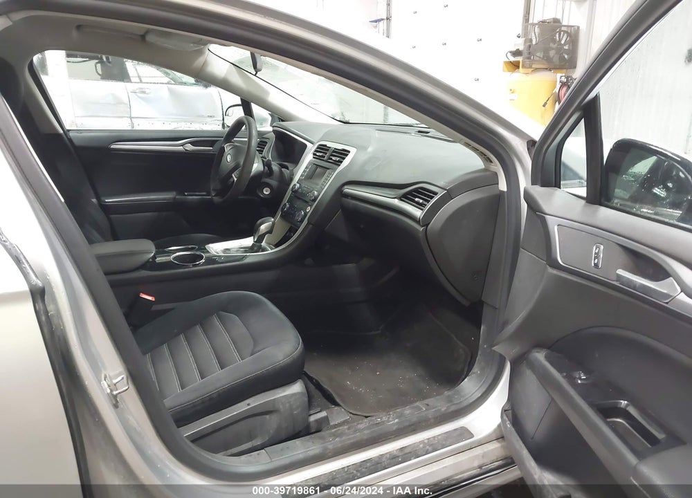 2013 FORD FUSION SE VIN: 3FA6P0H74DR274370