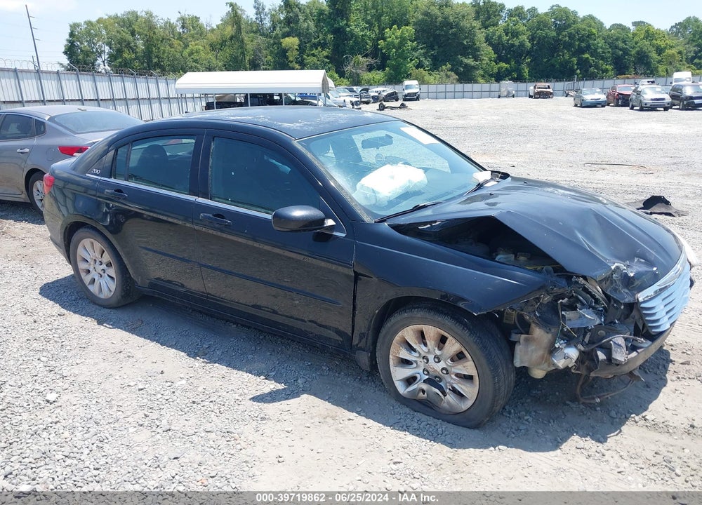 2013 CHRYSLER 200 LX VIN: 1C3CCBAB0DN635670