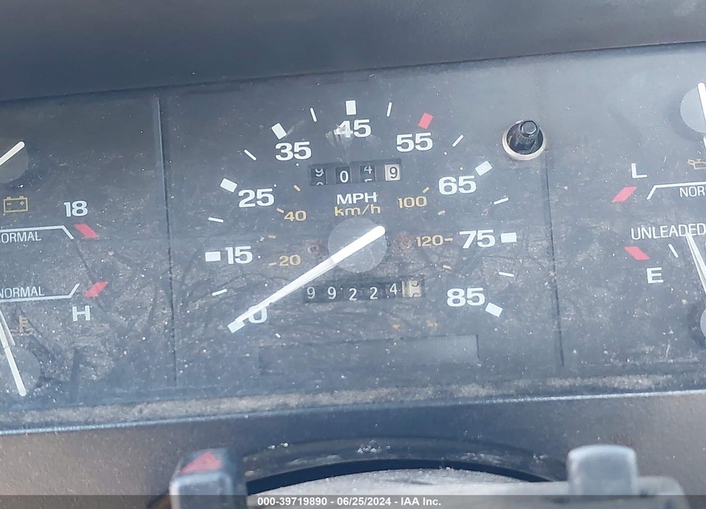 1992 FORD RANGER VIN: 1FTCR10UXNUD51896