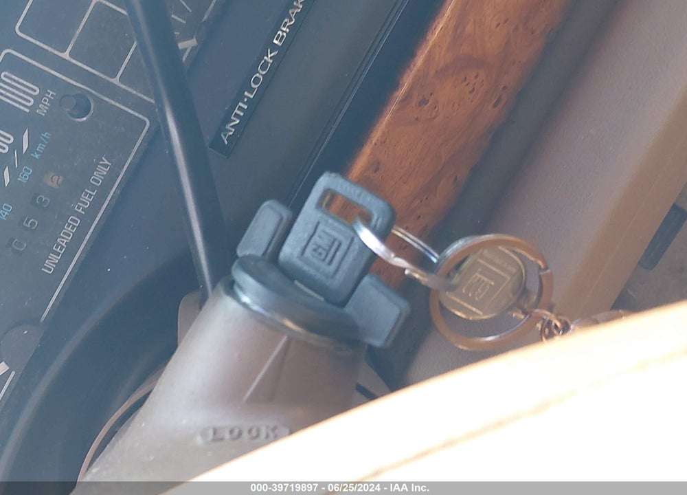 1994 BUICK LESABRE CUSTOM VIN: 1G4HP52L9RH403388