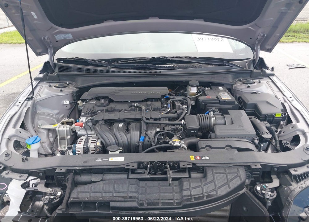 2024 HYUNDAI ELANTRA SEL VIN: KMHLM4DG3RU665802