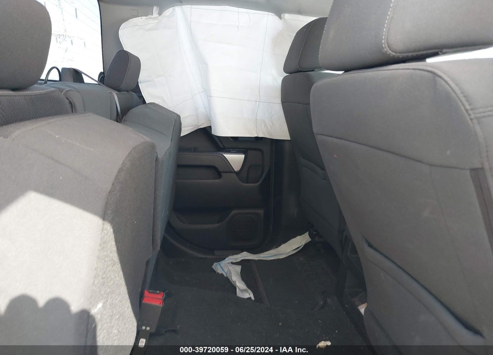 2016 CHEVROLET SILVERADO 1500 2LT VIN: 1GCVKREC8GZ413040
