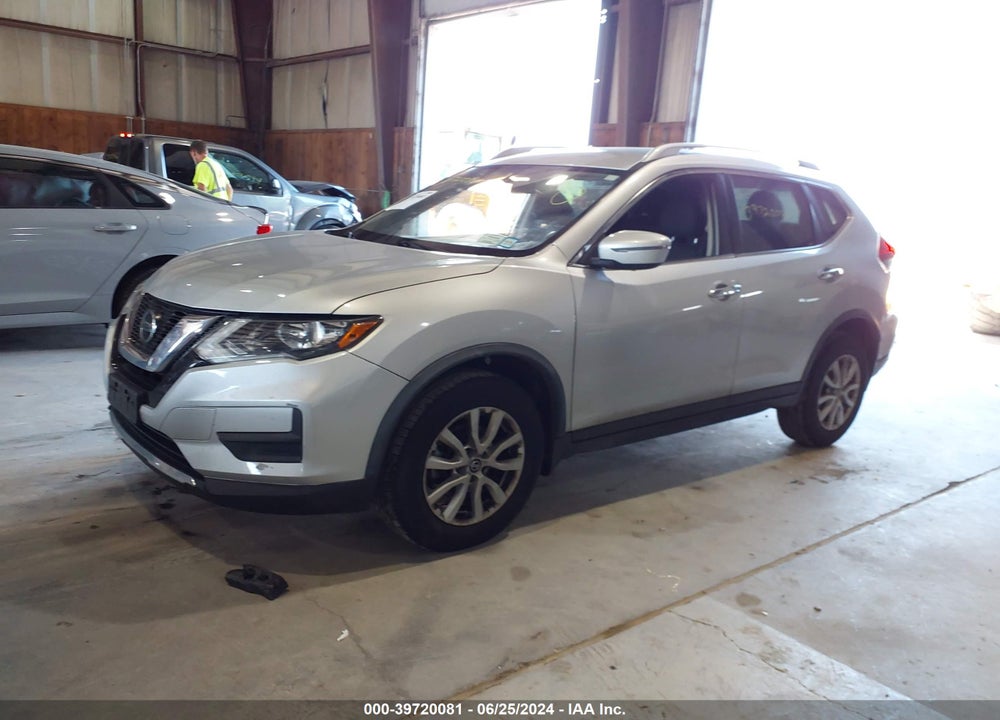 2018 NISSAN ROGUE SV VIN: JN8AT2MV0JW327448
