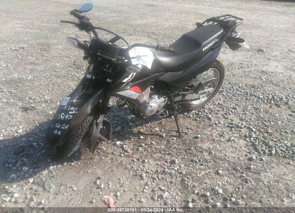 2023 HONDA XR150L E VIN: 3H1KD1317PD003875