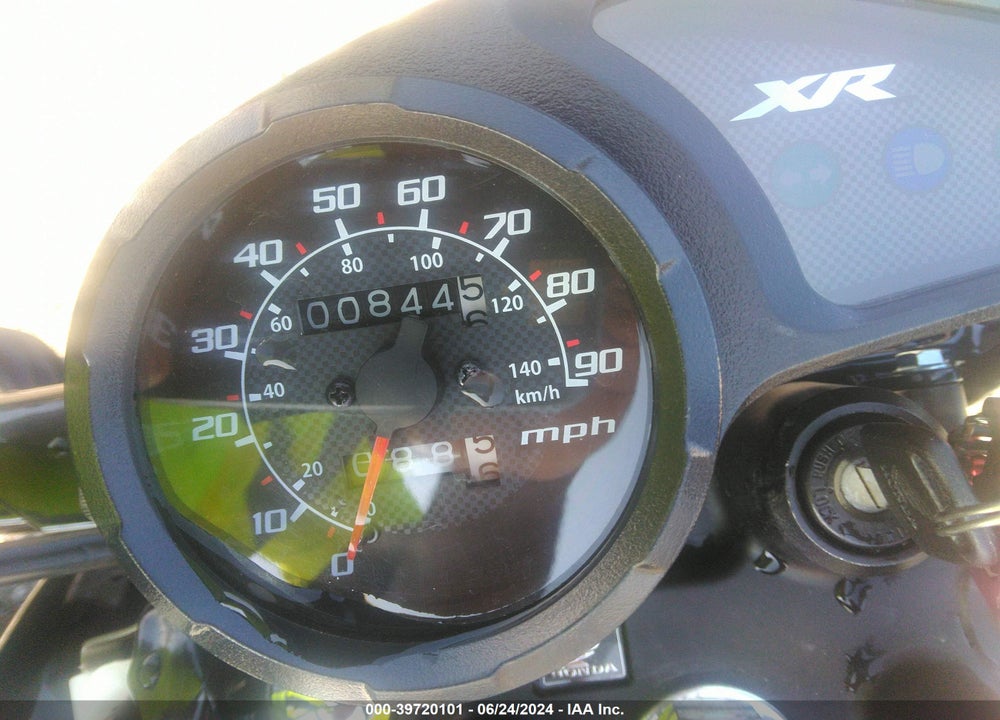 2023 HONDA XR150L E VIN: 3H1KD1317PD003875