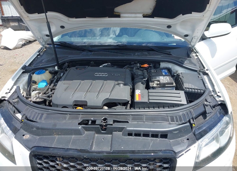 2013 AUDI A3 2.0 TDI PREMIUM VIN: WAUKJAFM2DA012587