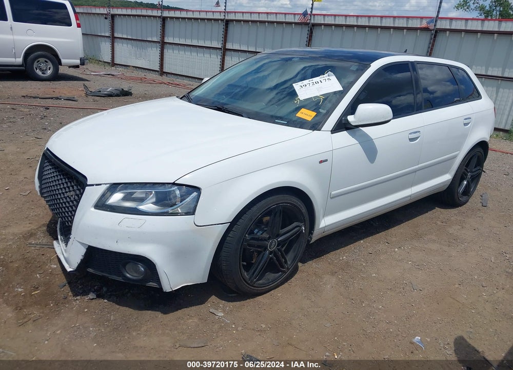 2013 AUDI A3 2.0 TDI PREMIUM VIN: WAUKJAFM2DA012587