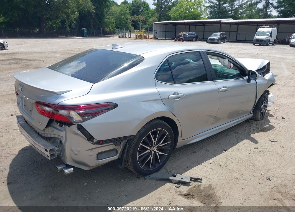 2022 TOYOTA CAMRY VIN: 4T1G11AK3NU619317