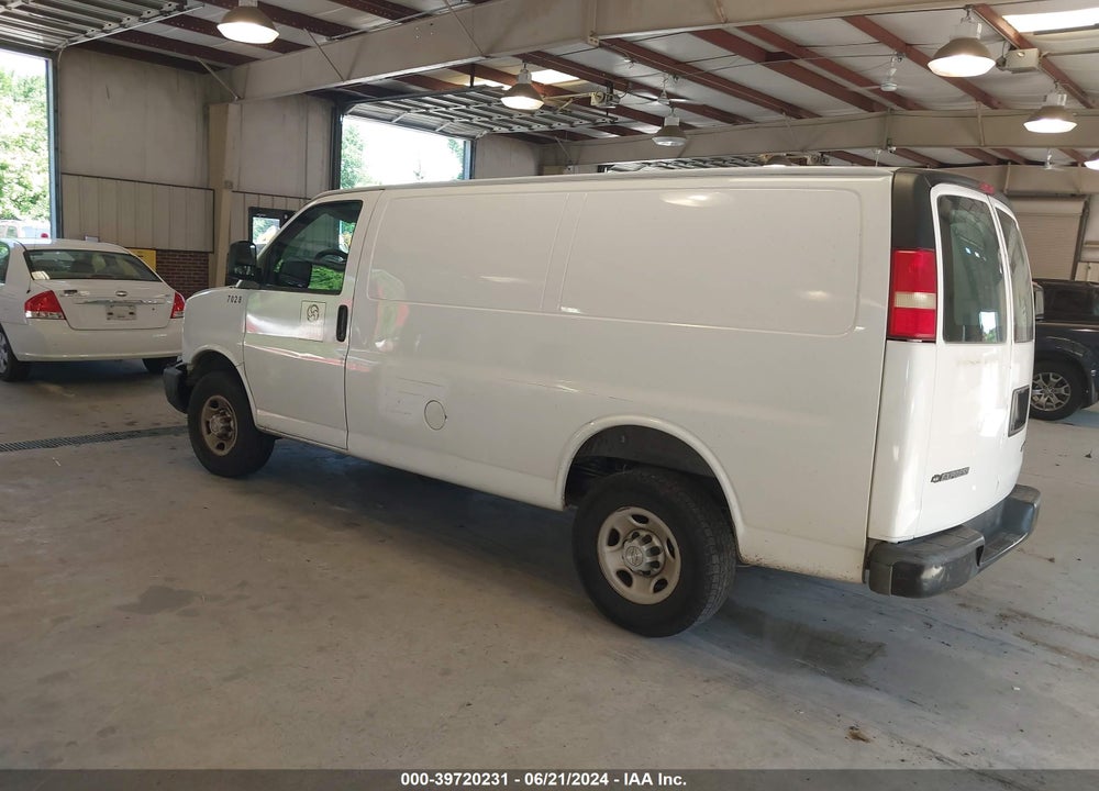 2009 CHEVROLET EXPRESS 2500 WORK VAN VIN: 1GCGG25C291140261