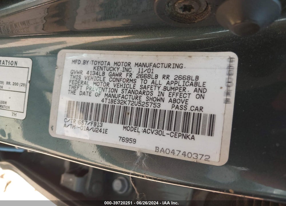 2002 TOYOTA CAMRY LE VIN: 4T1BE32K72U525753