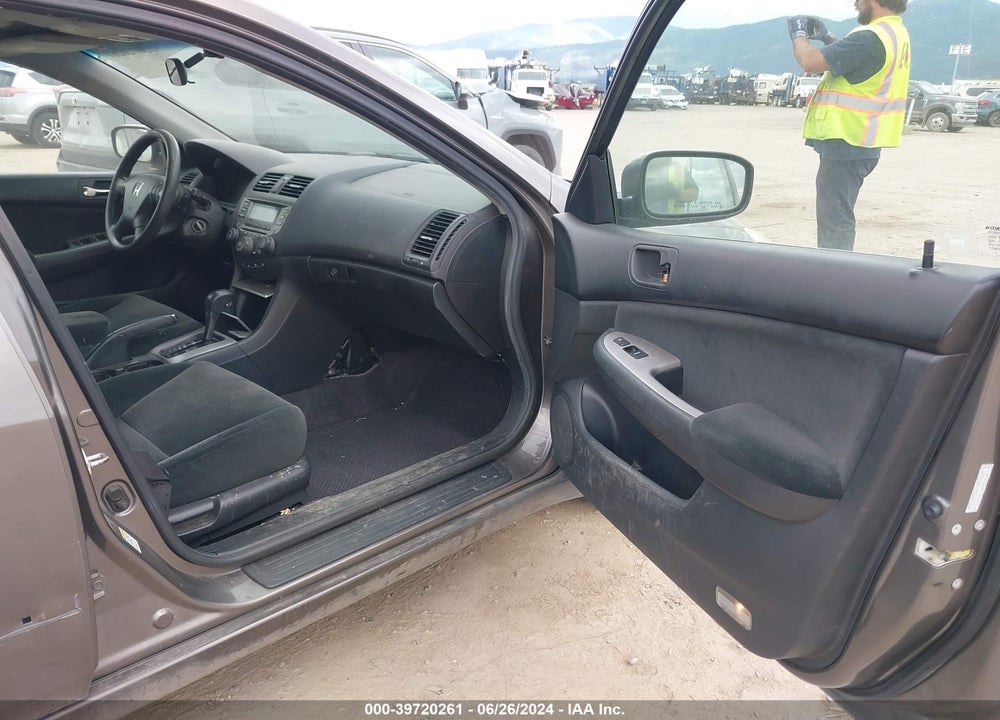 2006 HONDA ACCORD 2.4 EX VIN: 1HGCM56736A151728