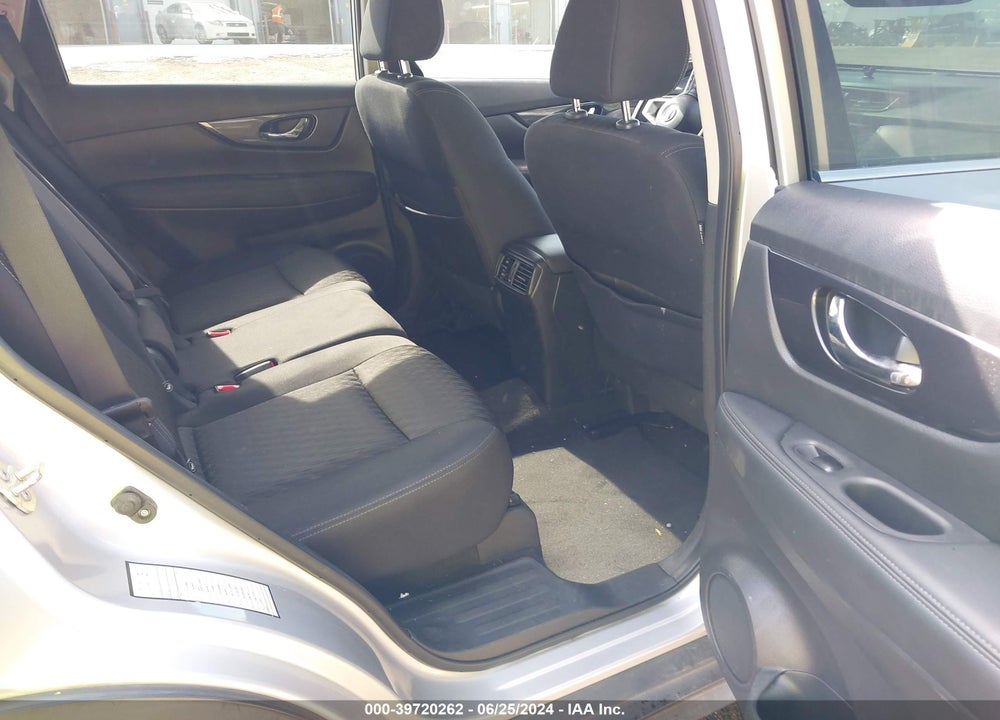2019 NISSAN ROGUE SV VIN: KNMAT2MT8KP558880