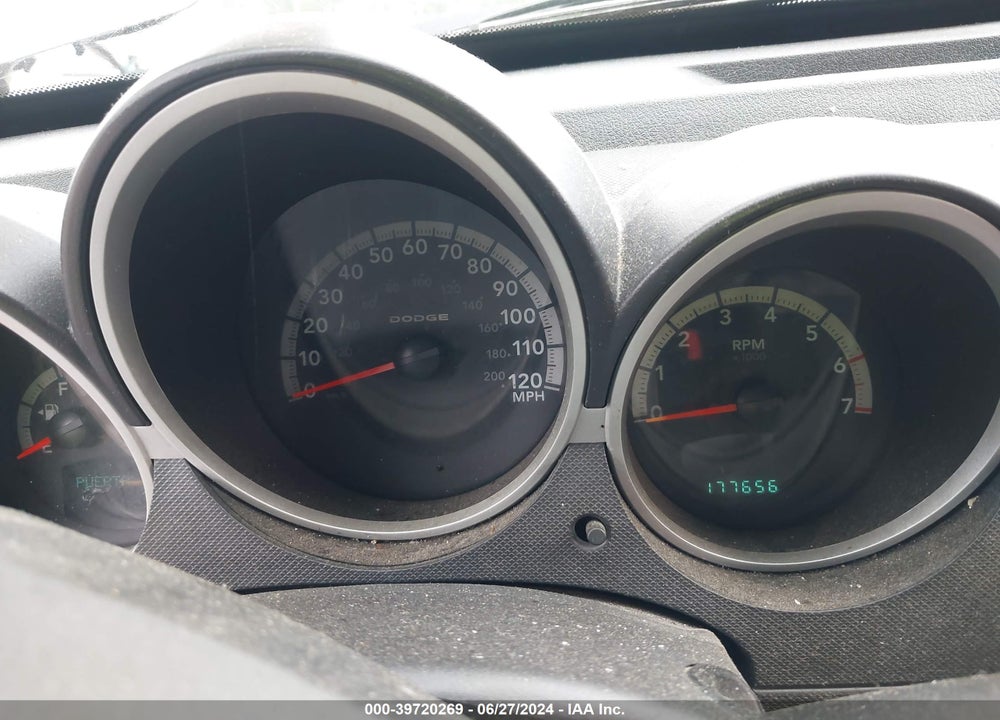2007 DODGE NITRO SLT/RT VIN: 1D8GT58627W730948
