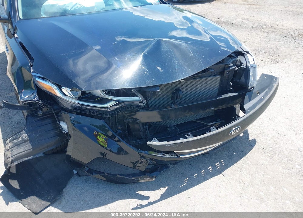 2019 KIA OPTIMA LX VIN: 5XXGT4L34KG305442