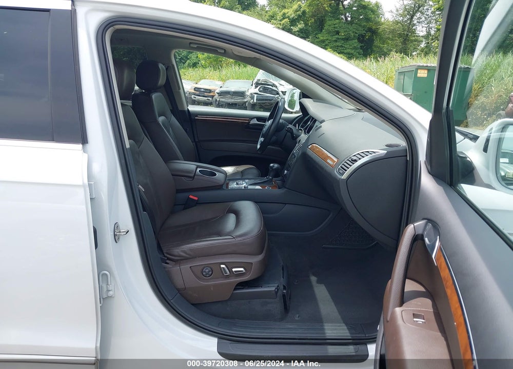 2014 AUDI Q7 3.0T PREMIUM VIN: WA1LGAFE7ED017941