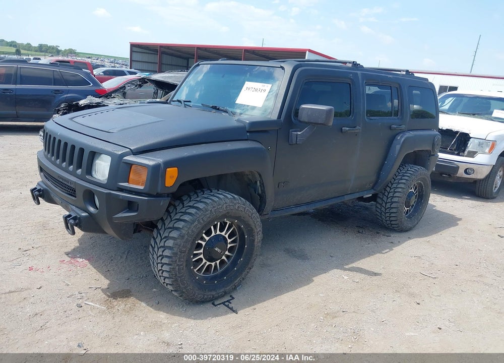 2007 HUMMER H3 SUV VIN: 5GTDN13E378243354