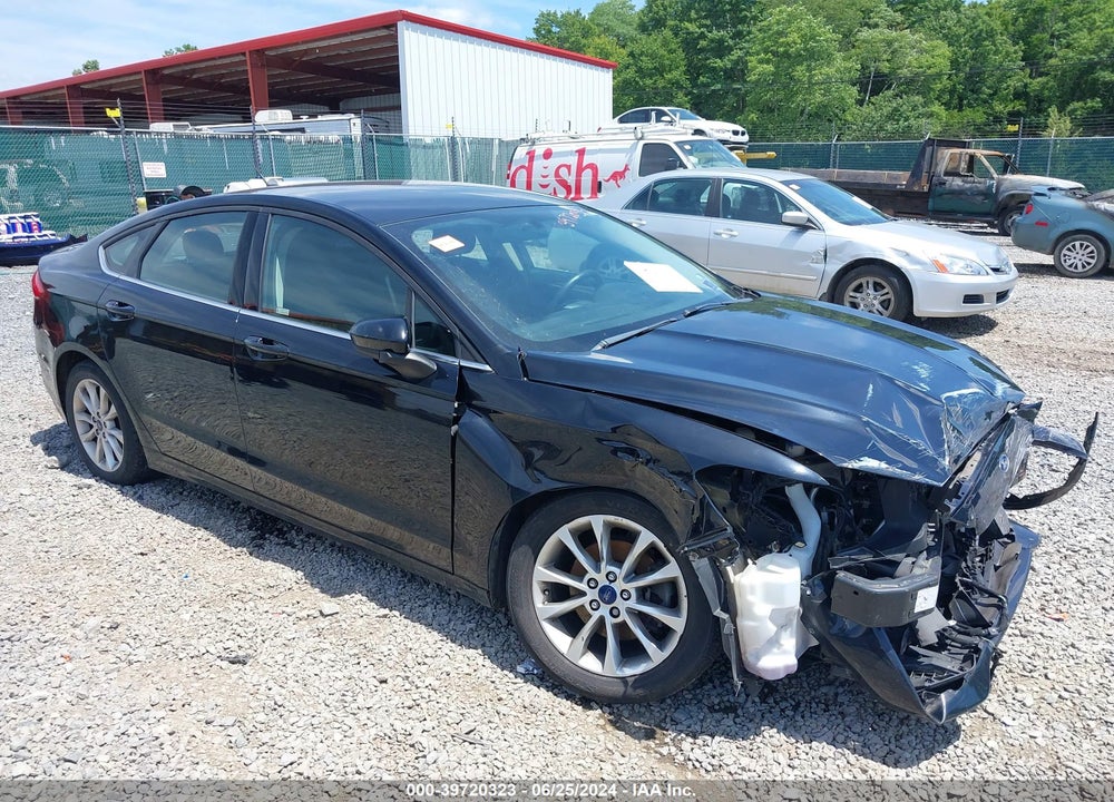 2017 FORD FUSION SE VIN: 3FA6P0H70HR104108
