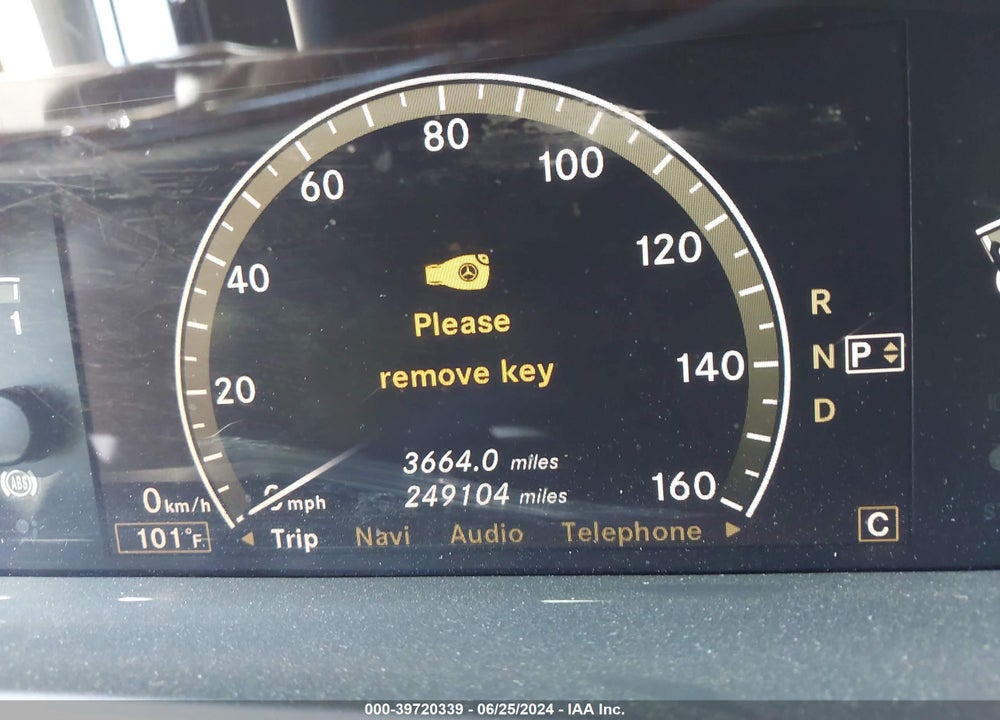 2007 MERCEDES-BENZ S 550 VIN: WDDNG71X37A117734