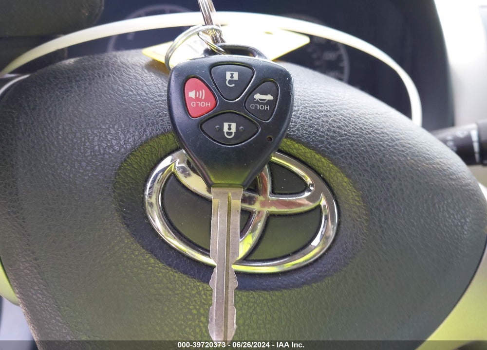 2011 TOYOTA COROLLA LE VIN: 2T1BU4EE3BC685791