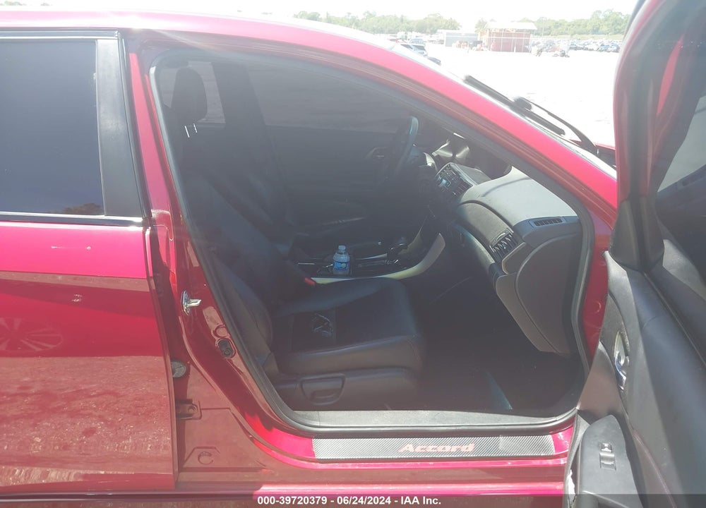 2017 HONDA ACCORD SPORT SE VIN: 1HGCR2F18HA063417