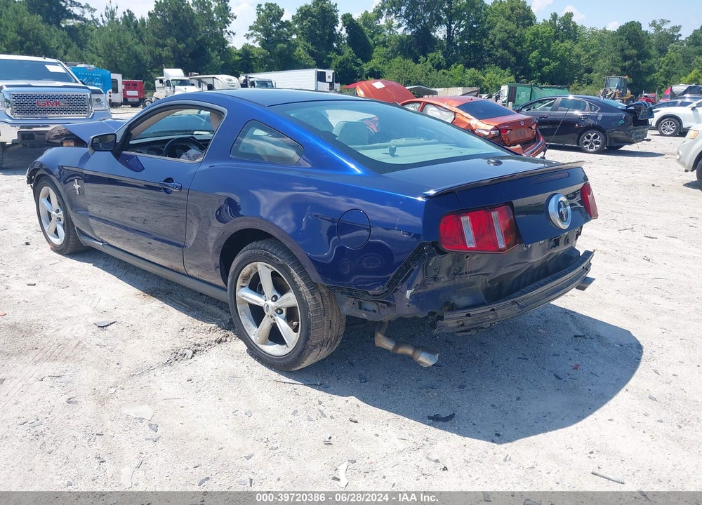 2011 FORD MUSTANG V6 PREMIUM VIN: 1ZVBP8AM1B5105783