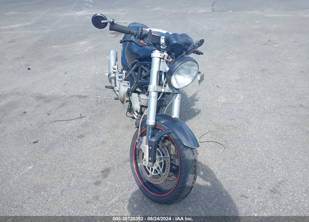 2005 DUCATI M600 VIN: ZDM1RA2K95B068277