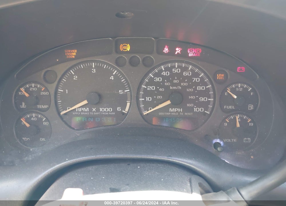 2003 CHEVROLET S-10 LS VIN: 1GCCT19X738133306