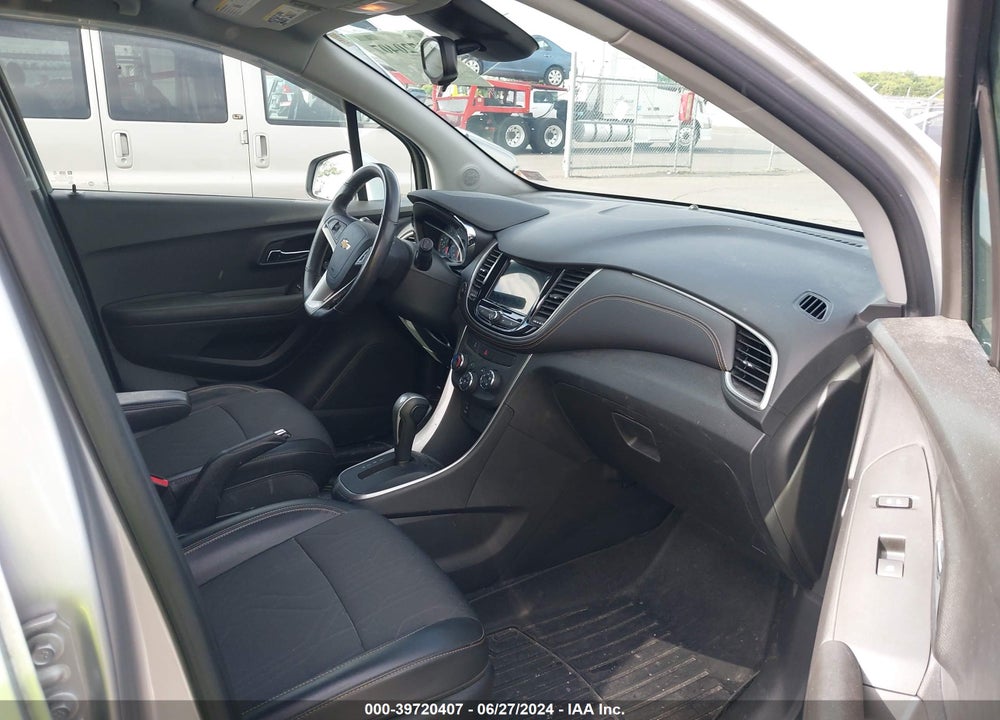 2018 CHEVROLET TRAX LT VIN: KL7CJPSBXJB507511