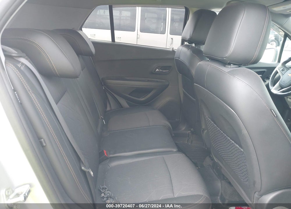 2018 CHEVROLET TRAX LT VIN: KL7CJPSBXJB507511