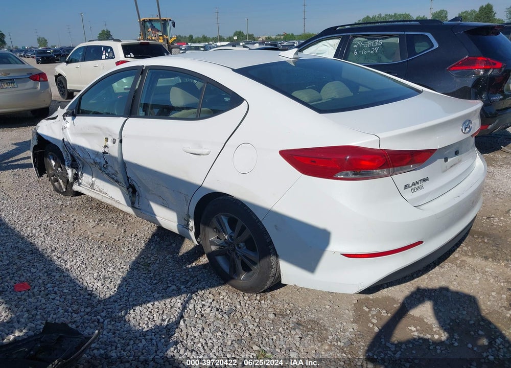 2017 HYUNDAI ELANTRA VIN: 5NPD84LF9HH187156