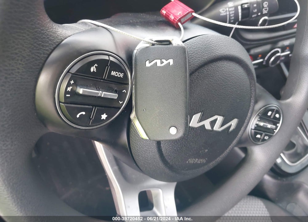2023 KIA SOUL LX VIN: KNDJ23AU2P7857388