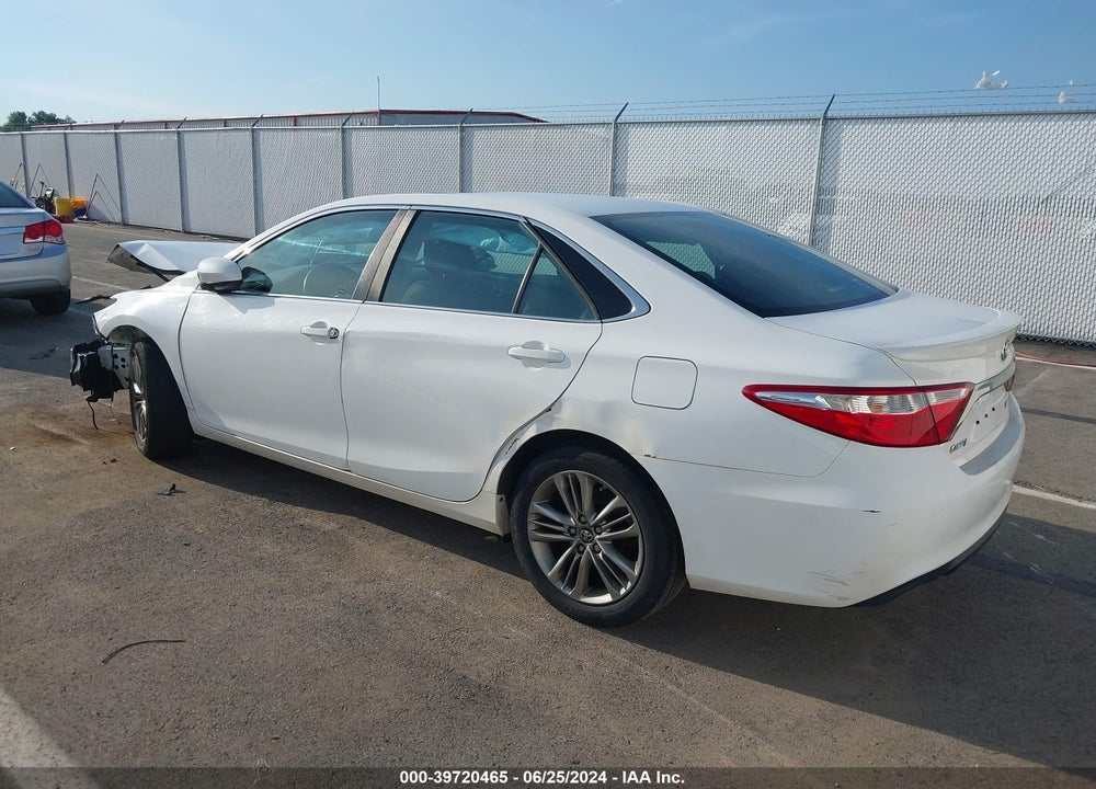 2017 TOYOTA CAMRY SE VIN: 4T1BF1FK3HU360398