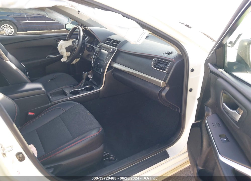 2017 TOYOTA CAMRY SE VIN: 4T1BF1FK3HU360398