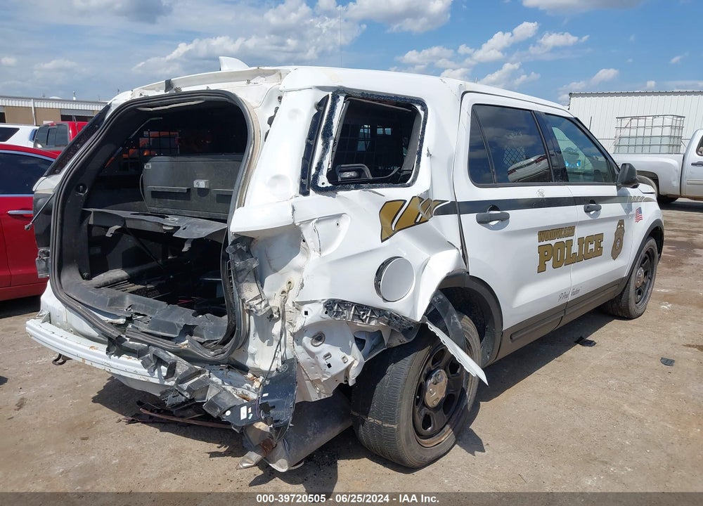 2017 FORD UTILITY POLICE INTERCEPTOR VIN: 1FM5K8AR8HGE26013