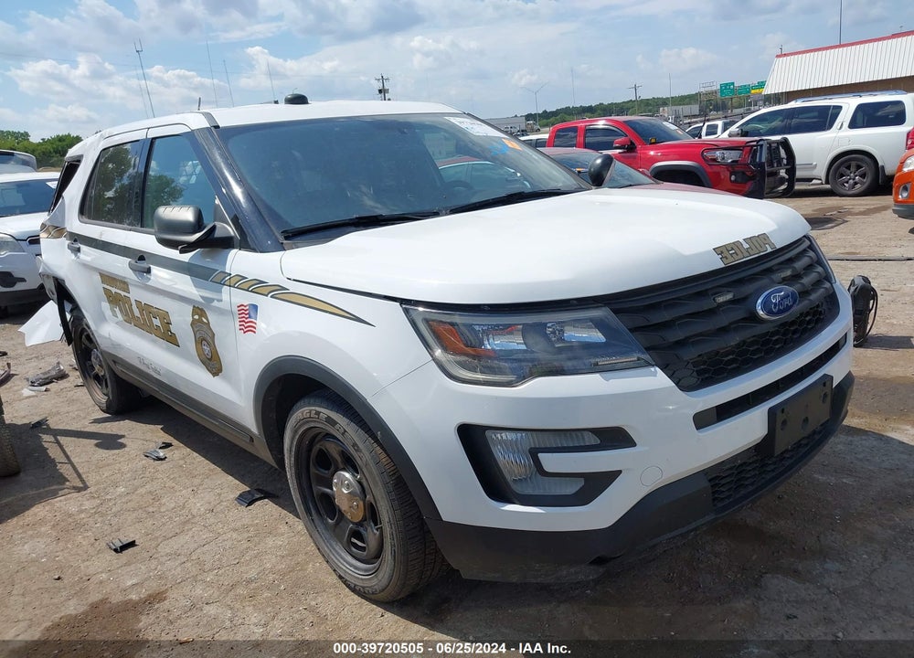 2017 FORD UTILITY POLICE INTERCEPTOR VIN: 1FM5K8AR8HGE26013