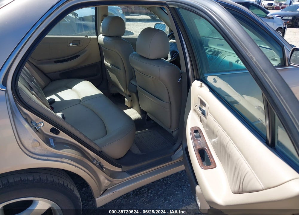 2000 HONDA ACCORD VIN: 1HGCG5661YA155780
