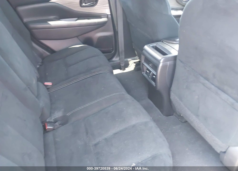 2018 NISSAN MURANO S VIN: 5N1AZ2MH8JN165610