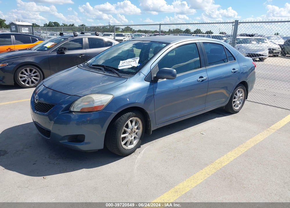 2009 TOYOTA YARIS VIN: JTDBT903091332090