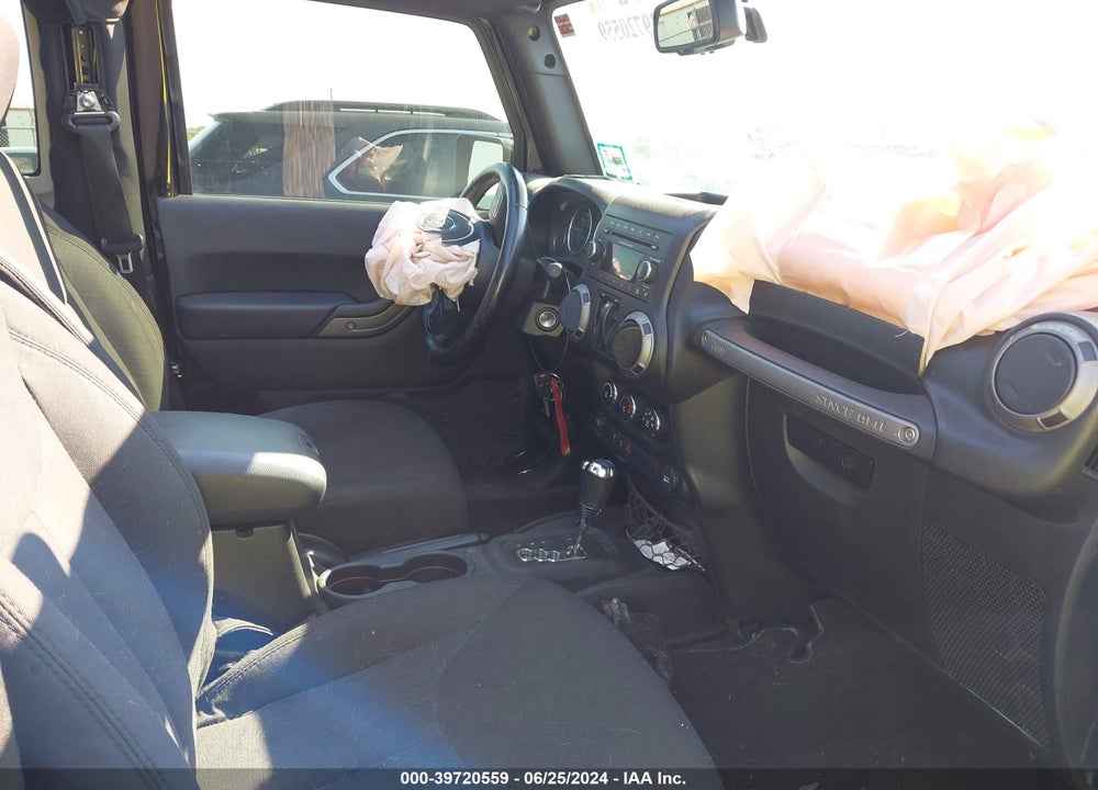 2015 JEEP WRANGLER / VIN: 1C4AJWAG0FL522473